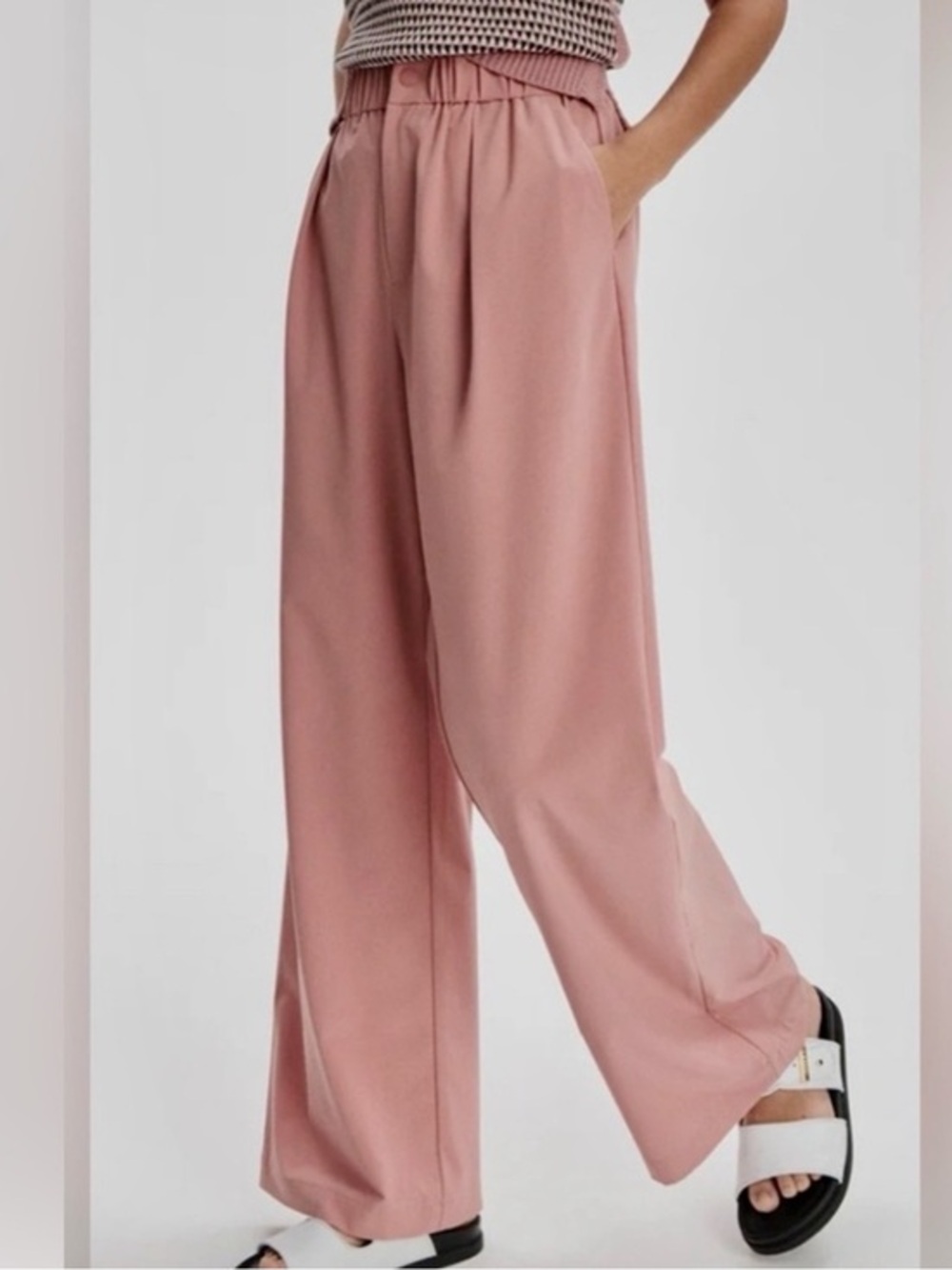 Varley kayson 32’ ash rose pants NWT